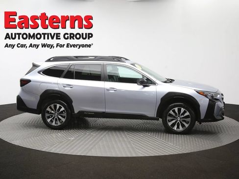 Used 2023 Subaru Outback Limited AWD/4WD image 50