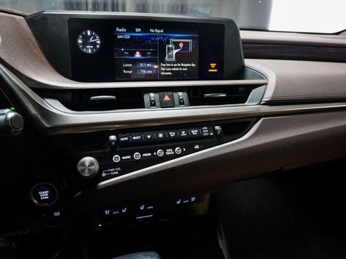 Used 2021 Lexus ES 250 w/ Premium Package image 30