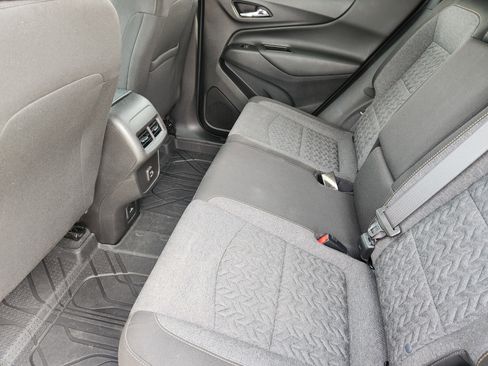 Certified 2022 Chevrolet Equinox LT image 30