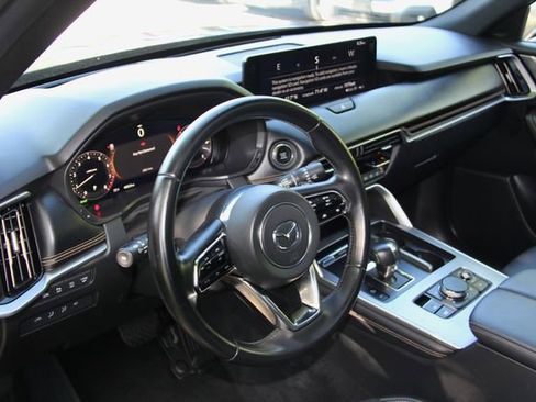 Used 2025 MAZDA CX-70 3.3 Turbo S w/ Premium Package AWD/4WD image 23