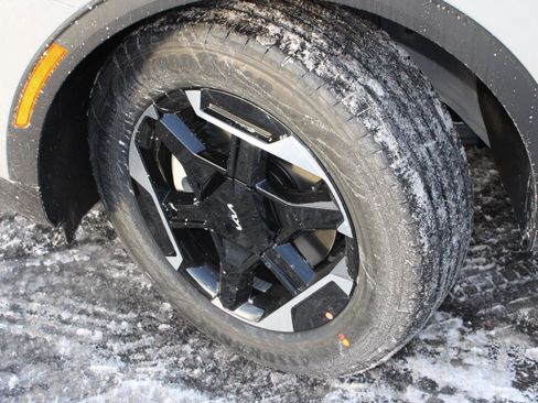 New 2026 Kia Sportage S image 8