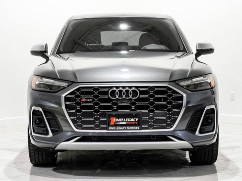 Used 2022 Audi SQ5 Prestige AWD/4WD image 2