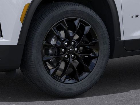 New 2026 Chevrolet Traverse LT image 9
