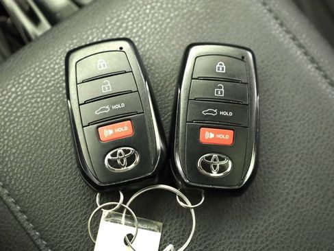 Certified 2025 Toyota Camry XSE image 40