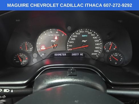 Used 2003 Chevrolet Corvette Coupe w/ Preferred Equipment Group RWD image 32