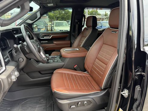Used 2022 GMC Sierra 1500 Denali Ultimate AWD/4WD image 6
