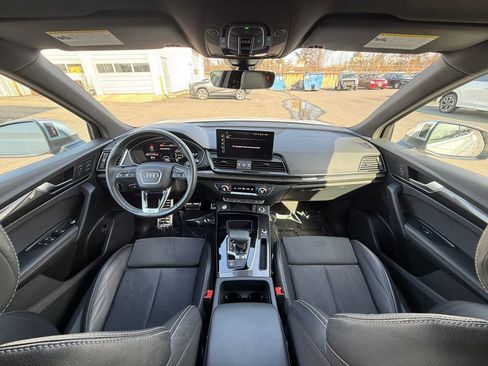 Used 2022 Audi SQ5 Premium Plus w/ Premium Plus Package image 22