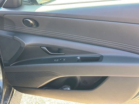 New 2025 Hyundai Elantra Sport image 14