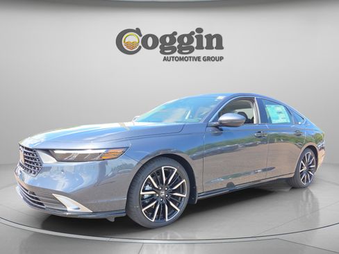 New 2026 Honda Accord Touring image 1