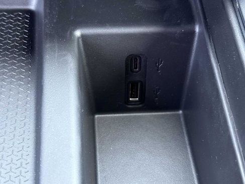 New 2025 GMC Acadia Elevation w/ Elevation Premium Package image 8