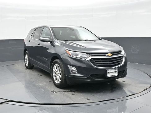 Used 2020 Chevrolet Equinox LT w/ Driver Convenience Package image 15