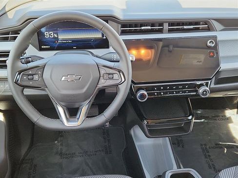 New 2027 Chevrolet Bolt LT w/ Comfort Package image 10