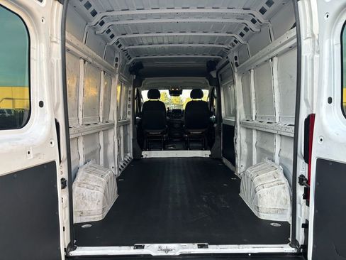 Used 2023 RAM ProMaster 2500 image 16
