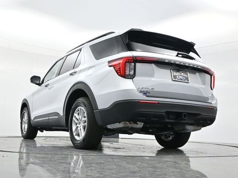 New 2026 Ford Explorer Active image 53
