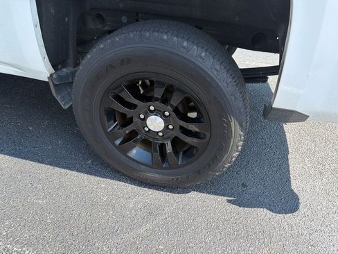 Used 2019 Chevrolet Silverado 1500 LT w/ All Star Edition RWD image 22