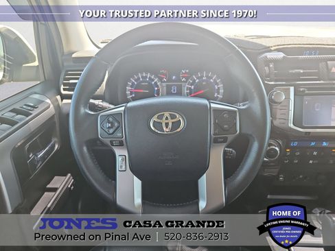 Used 2015 Toyota 4Runner Limited AWD/4WD image 8