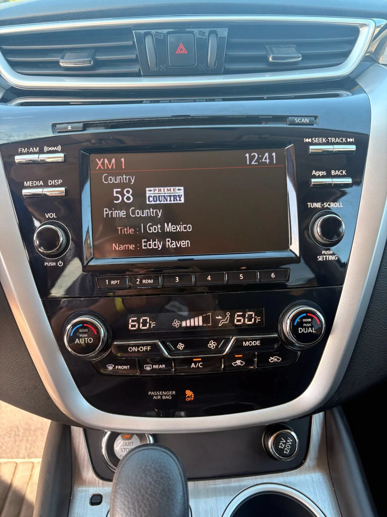 Used 2015 Nissan Murano S AWD/4WD image 19