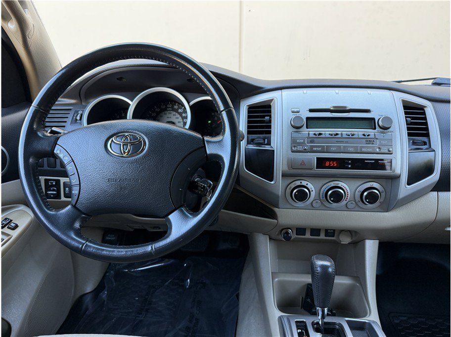 Used 2009 Toyota Tacoma PreRunner w/ SR5 Pkg #2 RWD image 18