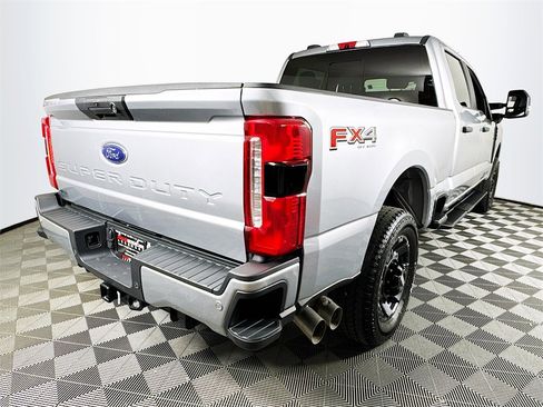 Used 2024 Ford F250 XL w/ STX Appearance Package image 7