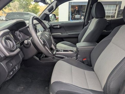 Used 2023 Toyota Tacoma TRD Off-Road w/ Technology Package image 27