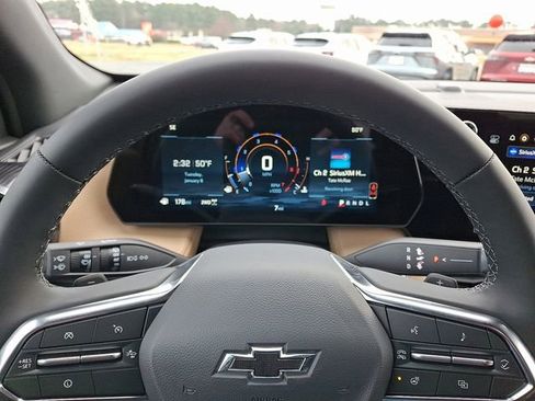 New 2026 Chevrolet Equinox ACTIV image 15