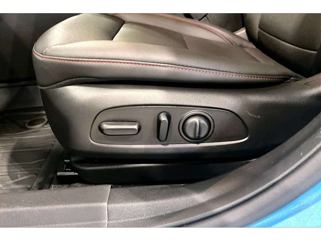 Used 2026 Chevrolet Trax RS w/ Driver Confidence Package FWD image 28