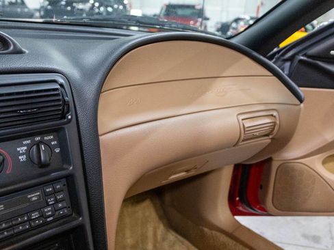 Used 1994 Ford Mustang GT image 25