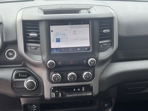 Used 2024 RAM 2500 Tradesman w/ Chrome Appearance Group image 28