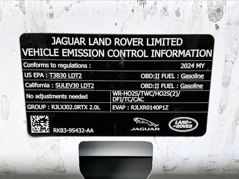 Used 2024 Land Rover Range Rover Velar S image 37