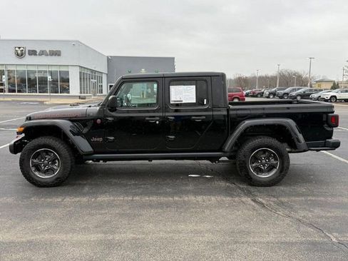 Certified 2023 Jeep Gladiator Rubicon w/ Cold Weather Group image 8