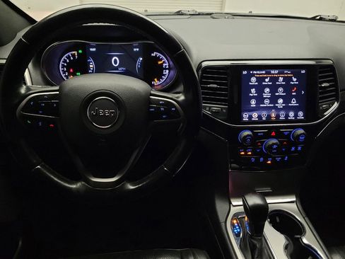 Used 2020 Jeep Grand Cherokee Limited w/ Luxury Group II RWD image 22