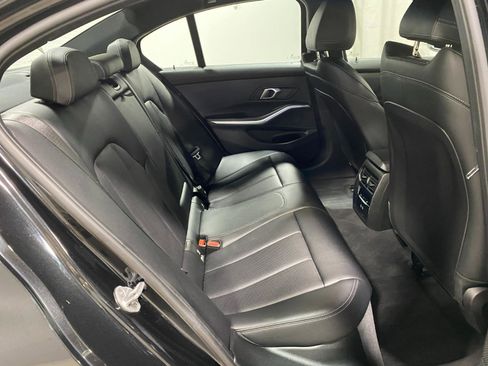 Certified 2025 BMW 330i xDrive Sedan w/ Premium Package image 19