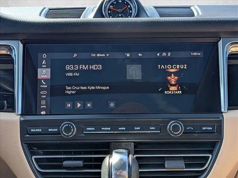 Used 2021 Porsche Macan image 12