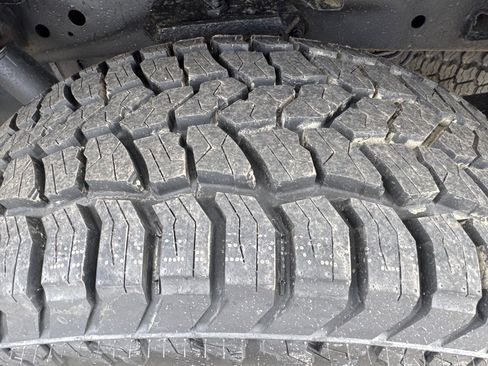 Used 2014 Ford F150 STX w/ Equipment Group 201A Mid image 11