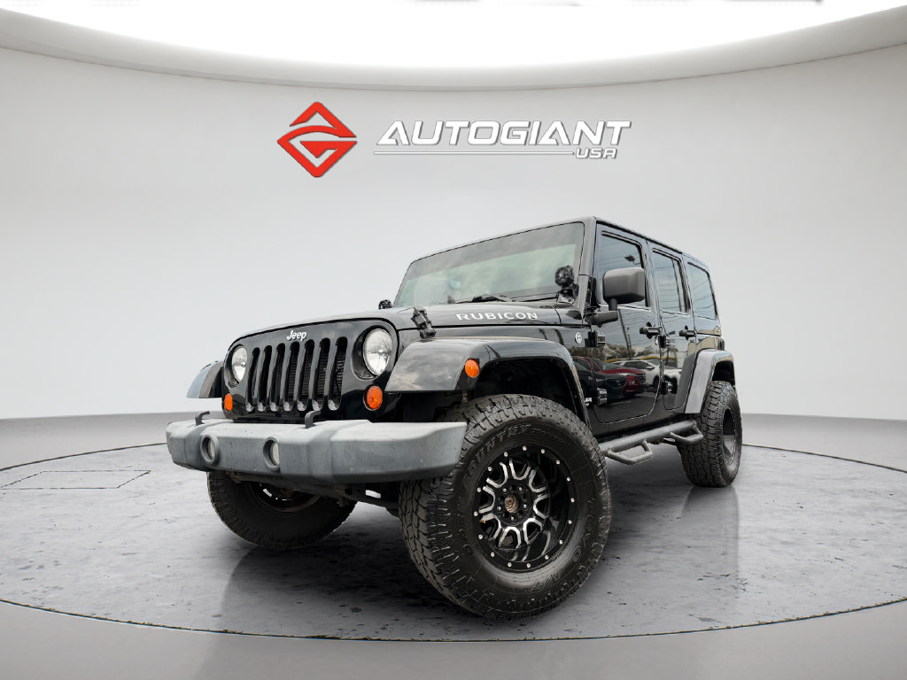 Used 2012 Jeep Wrangler Unlimited Rubicon w/ Dual Top Group AWD/4WD image 3