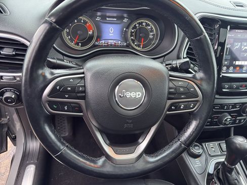 Used 2021 Jeep Cherokee Limited w/ Trailer Tow Group image 16