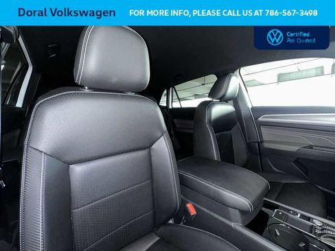 Certified 2023 Volkswagen Atlas Cross Sport SE FWD image 27