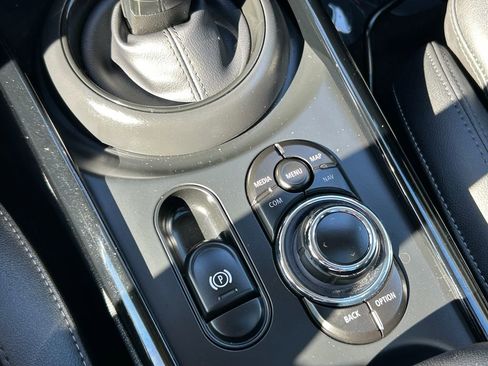 Used 2024 MINI Cooper Clubman S image 28