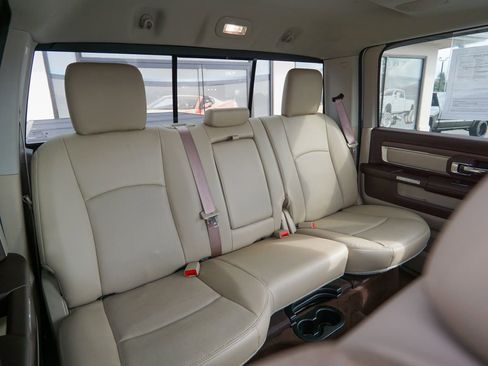 Used 2017 RAM 3500 Laramie image 38