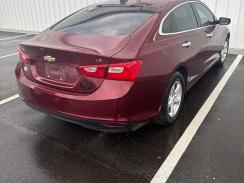 Used 2016 Chevrolet Malibu LS FWD image 3