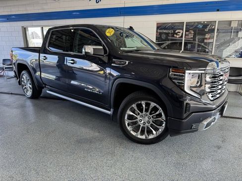 Used 2022 GMC Sierra 1500 Denali image 2