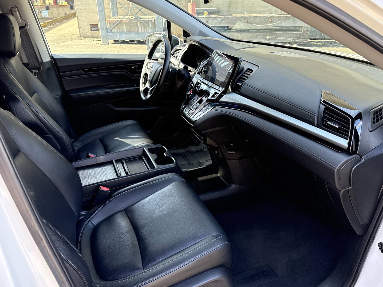 Used 2023 Honda Odyssey Touring image 11