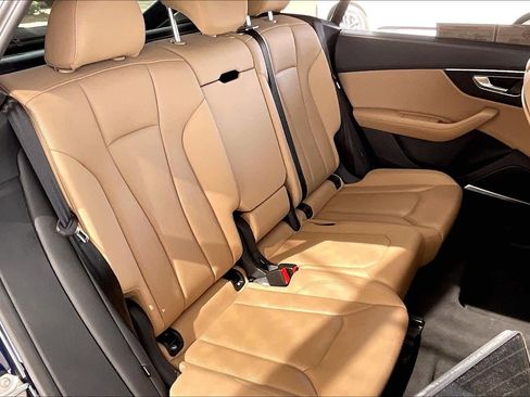 Used 2023 Audi Q8 Premium Plus w/ Premium Plus Package image 19