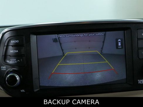 Used 2020 Hyundai Santa Fe SEL w/ Cargo Package FWD image 18