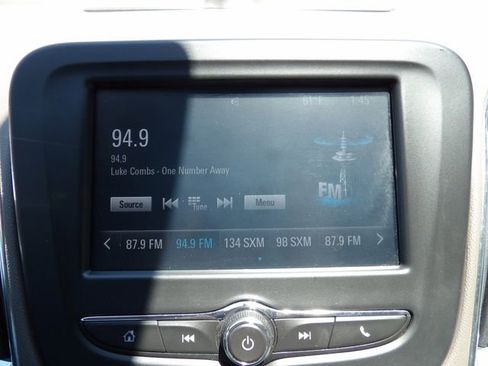 Used 2016 Chevrolet Malibu LT FWD image 23