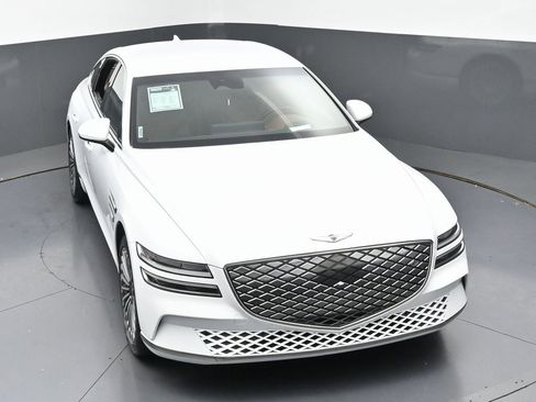 Used 2023 Genesis G80 image 44