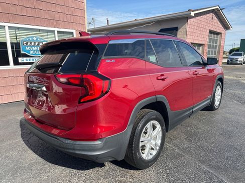 Used 2019 GMC Terrain SLE w/ Driver Convenience Package FWD image 5