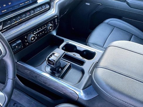 Used 2023 Chevrolet Silverado 1500 LTZ image 15