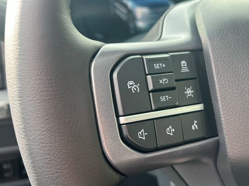 New 2025 Ford F150 Lariat w/ Equipment Group 501A Mid image 32