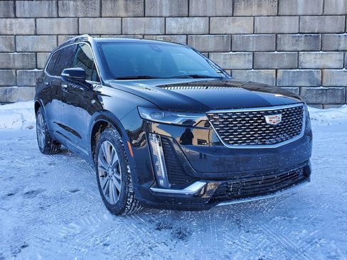 Certified 2024 Cadillac XT6 Premium Luxury w/ Technology Package image 5